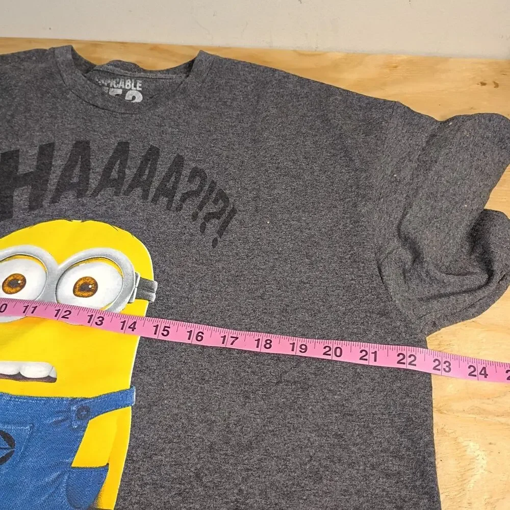 Despicable Me Minions T-Shirt Lot of 2 Mens XL Best Gift Ever Whaaaa Graphic Tee